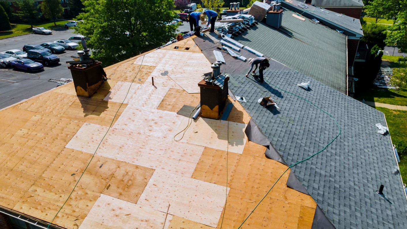 8 Important Questions to Ask a Roofing Company in Cedar Rapids When