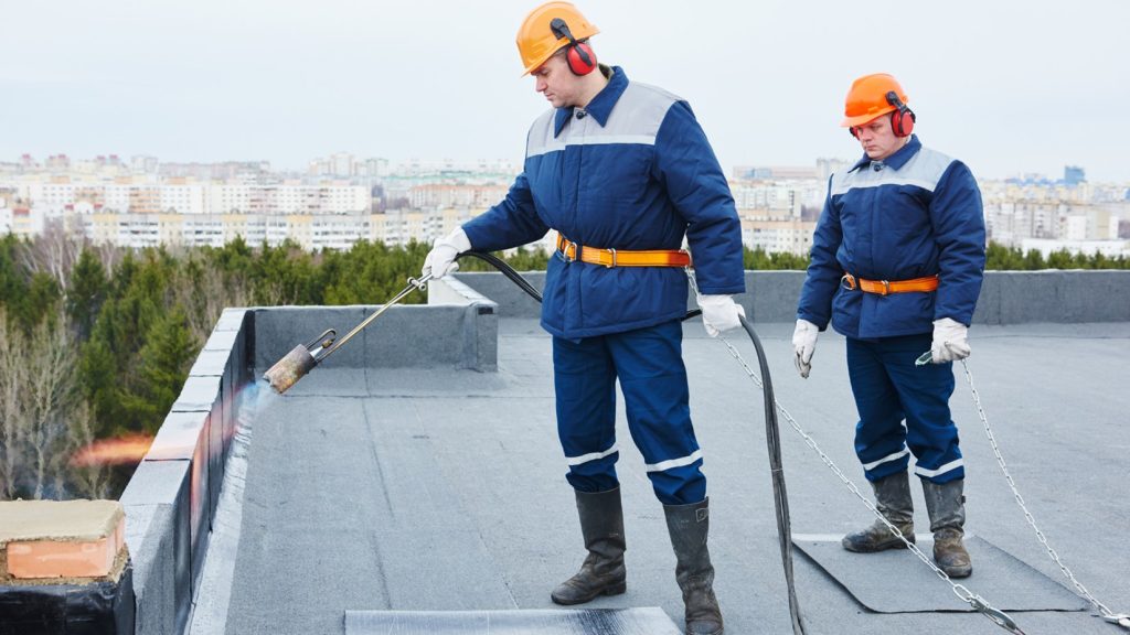 Commercial Roof Repair in Des Moines